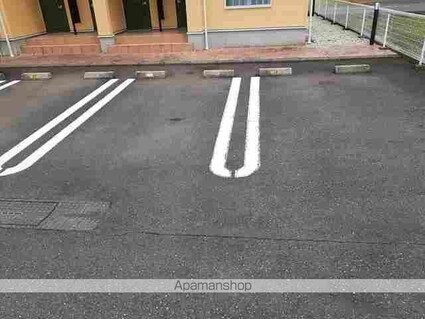 メゾン・アンジュ　Ⅱ　Ｂ[1LDK/46.28m2]の駐車場