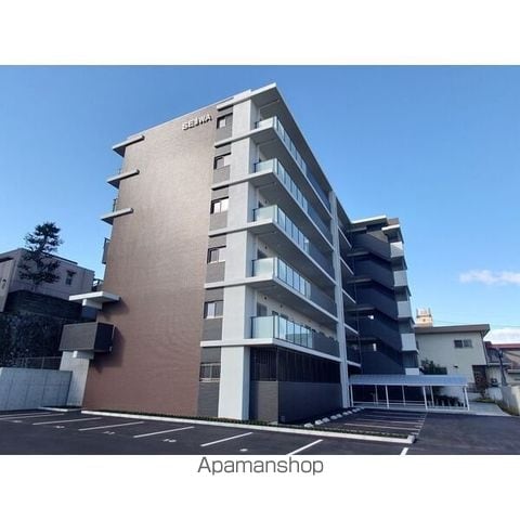 リアレクト白壁