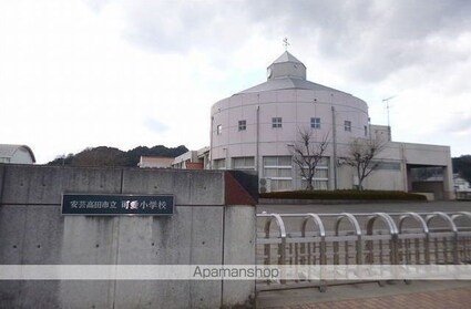 コンフルアンス　ＭⅠ[2DK/45.06m2]の周辺4