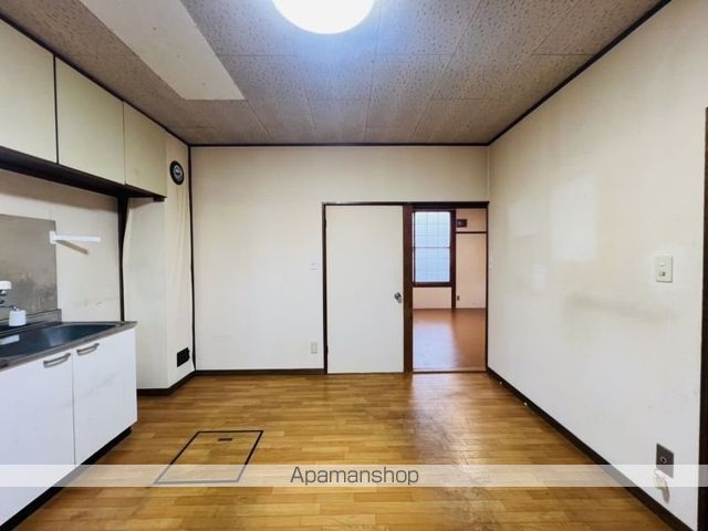 グリーンマンションの内装写真