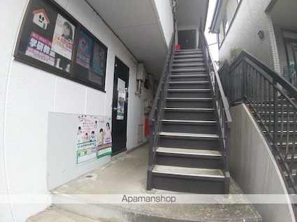 ハイツフルタ[2DK/39.55m2]の共用部