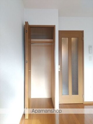 フロレスタ　セゾン[1K/24m2]の収納