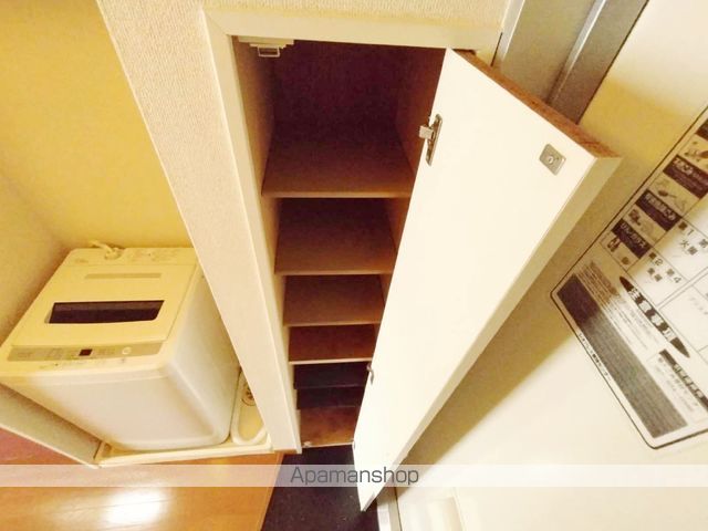 レオパレスラフィーネの内装写真