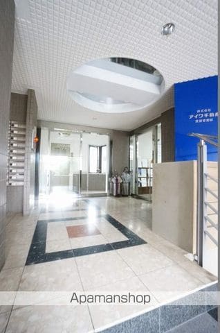 カーサミラ吉野町の玄関写真