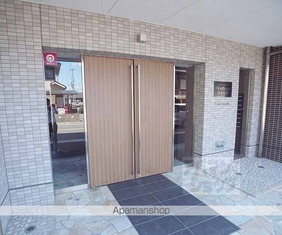 ファインブルーム伏見稲荷の外観写真