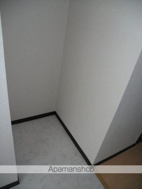 レジデンス四ヶ郷[1R/31.5m2]の内装1