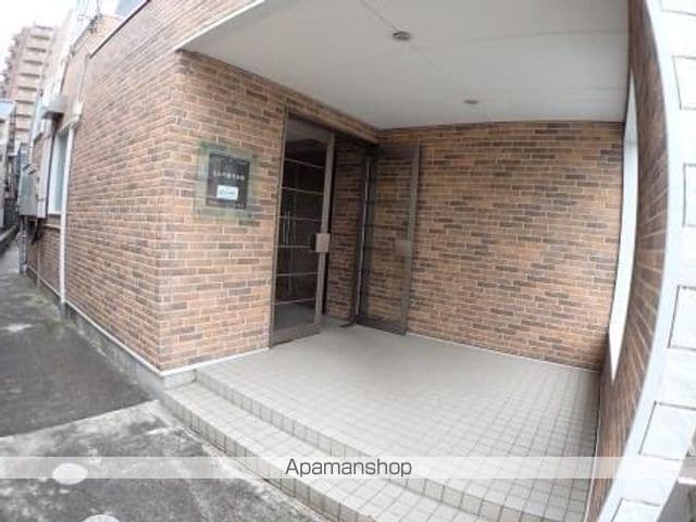 ヒルズ柿乃木坂の玄関写真