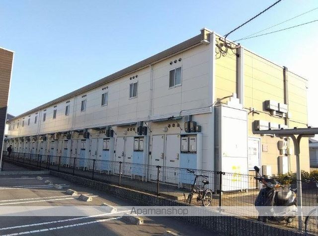 レオパレスVINGHTSIXの外観写真