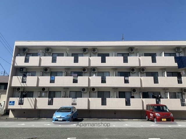 アーバン田部の外観写真