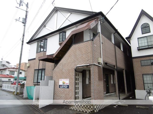 ホワイトキャッスル鈴雄A棟の外観写真