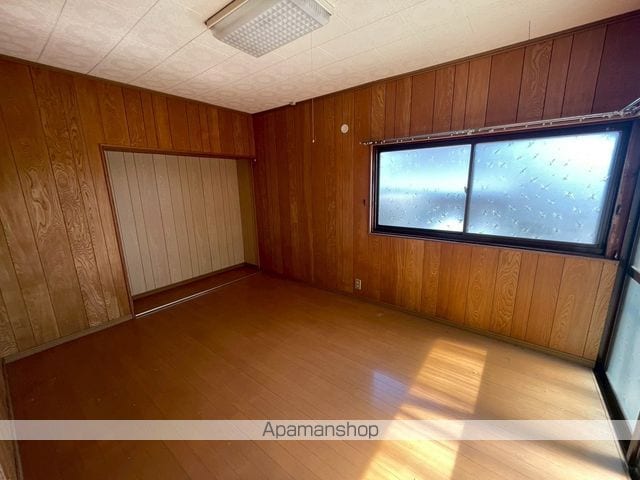 曽於市 1階建 築60年の内装写真