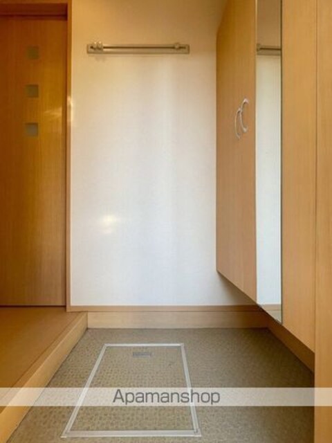 ラッキーベル[2LDK/50.92m2]の玄関