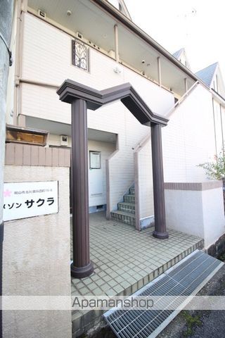 メゾンサクラの玄関写真