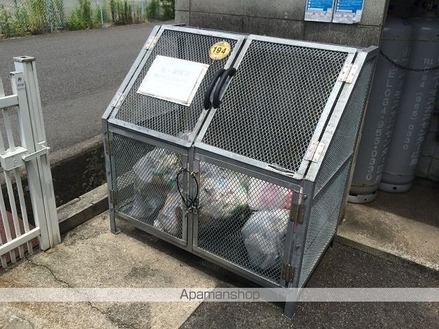 カーレジIIIのその他写真