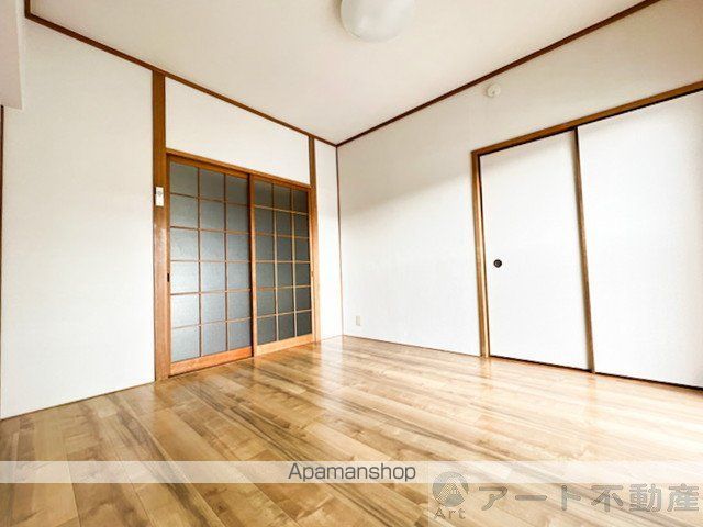 東一万ビルの内装写真