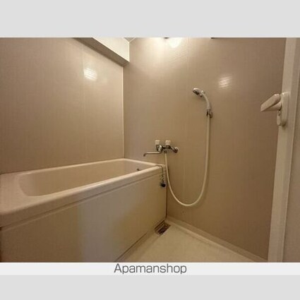 イーグランド光が丘[2LDK/51.84m2]のバス