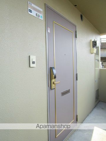 レジデンスNagashimaの玄関写真