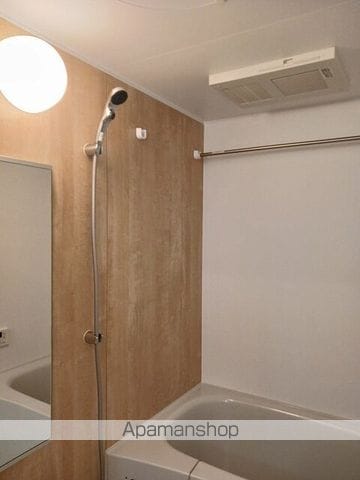 エーレ Eの内装写真