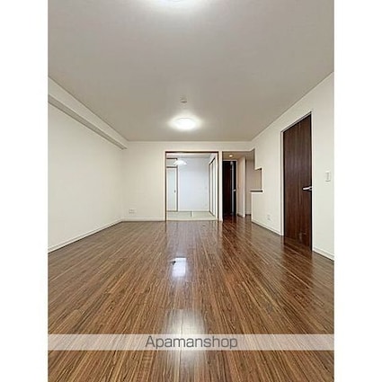 プレシアスコート東山元町テラスＡ棟　５０６号室[3LDK/82.17m2]のリビング・居間