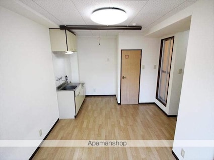 道後緑台ハイツ[1R/18.83m2]のリビング・居間