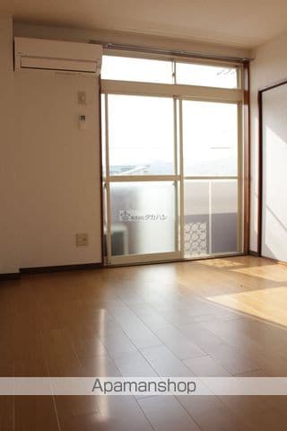 シティハイツみのかみAの内装写真