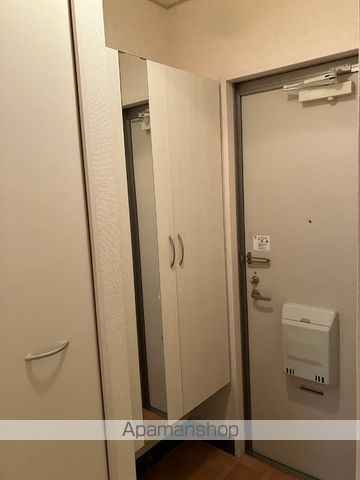 BEE HOUSEの内装写真