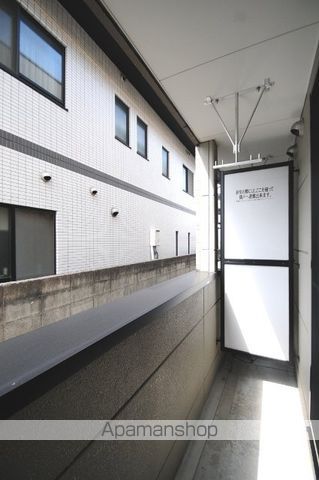 WEST SIDE COURTの内装写真