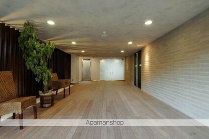 プライムアーバン三軒茶屋[1R/25.4m2]のロビー