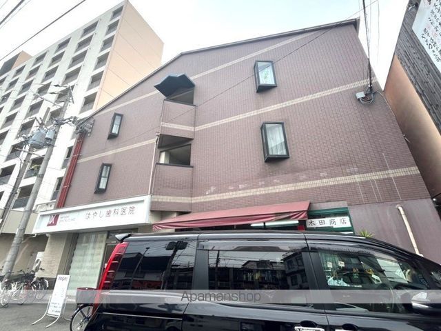 ロイヤルガーデンの外観写真