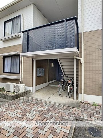 レーベン板野 B棟の玄関写真
