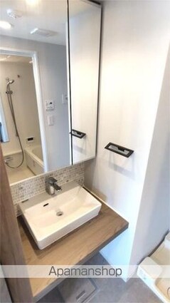 クレヴィアリグゼ西巣鴨[1LDK/34.6m2]の洗面所