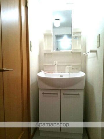 AUBE Cの内装写真