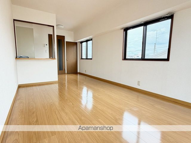 パルコート明ケ島の内装写真