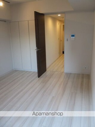 東京都墨田区緑３丁目[1K/26.48m2]のリビング・居間