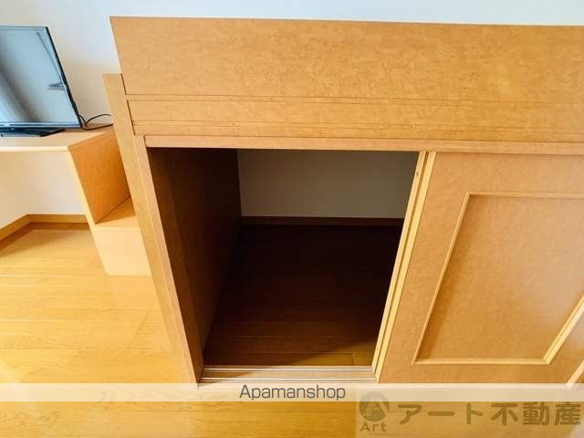 レオパレスエクレール松山の内装写真
