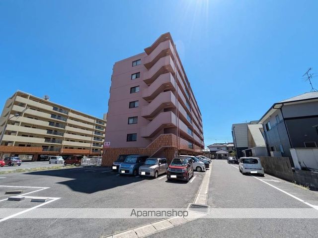 ネクスト倉田 西館の外観写真