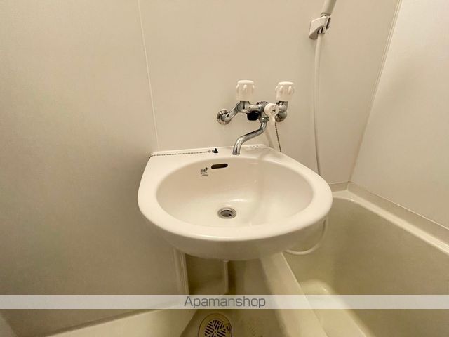 レオパレスMUTSUMIの内装写真