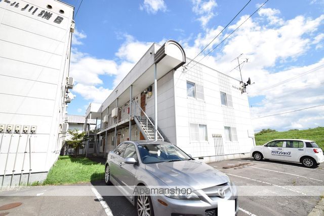 ファミール川端A