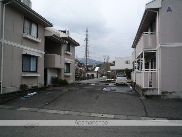 メゾン・ド・アルテミシアC棟の外観写真