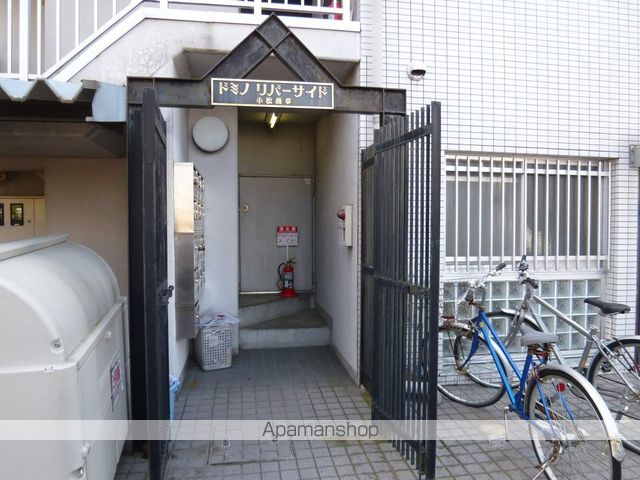 ドミノリバーサイドの玄関写真