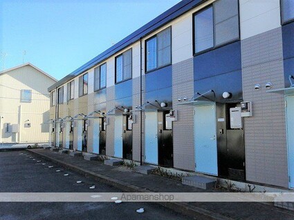 レオパレス四季[2DK/49.68m2]の外観4