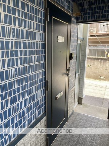 アーバンヒルズの玄関写真