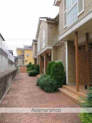 東京都八王子市犬目町[2LDK/57.22m2]の共用部
