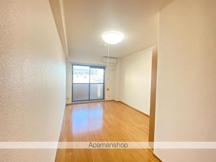 グランプレミアゆめ西[1K/28.5m2]のリビング・居間