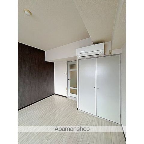 麦島建設本社ビルの内装写真