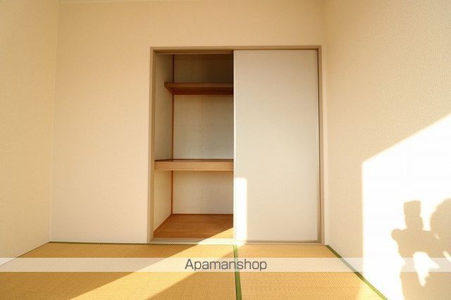 グランシャリオAB B棟の内装写真