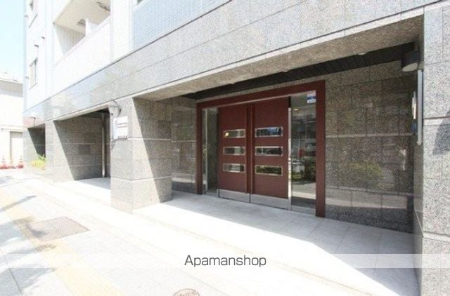 カスタリア北上野の玄関写真
