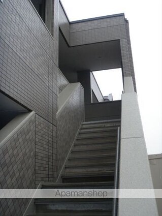 岐阜県岐阜市柳津町上佐波５丁目[1LDK/45m2]のエントランス3