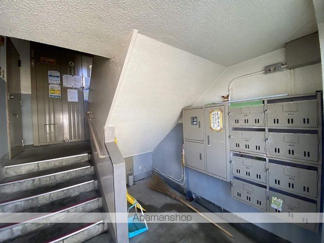 ビレッジハウス富丘2号棟の玄関写真