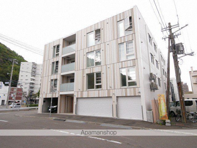 SーRESIDENCE南円山の外観写真
